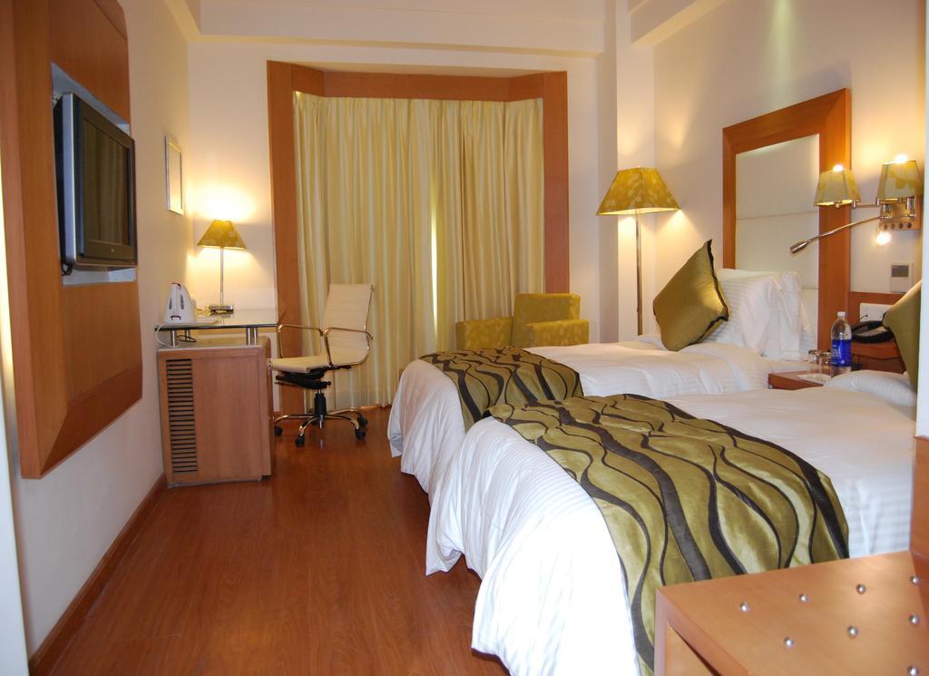Ambrosia Sarovar Portico Haridwār Εξωτερικό φωτογραφία