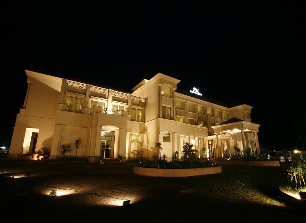 Ambrosia Sarovar Portico Haridwār Εξωτερικό φωτογραφία