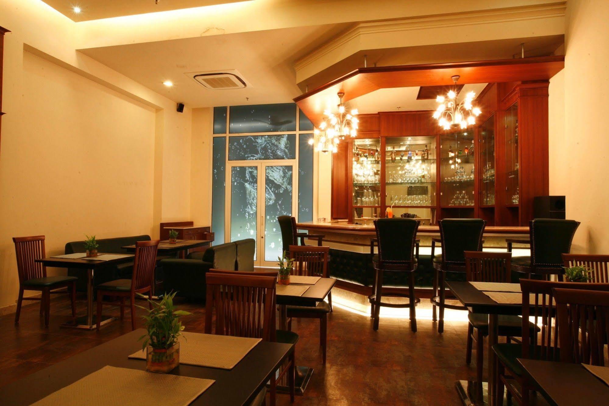 Ambrosia Sarovar Portico Haridwār Εξωτερικό φωτογραφία
